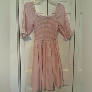 A small pink dress purchased from Francesca‘s